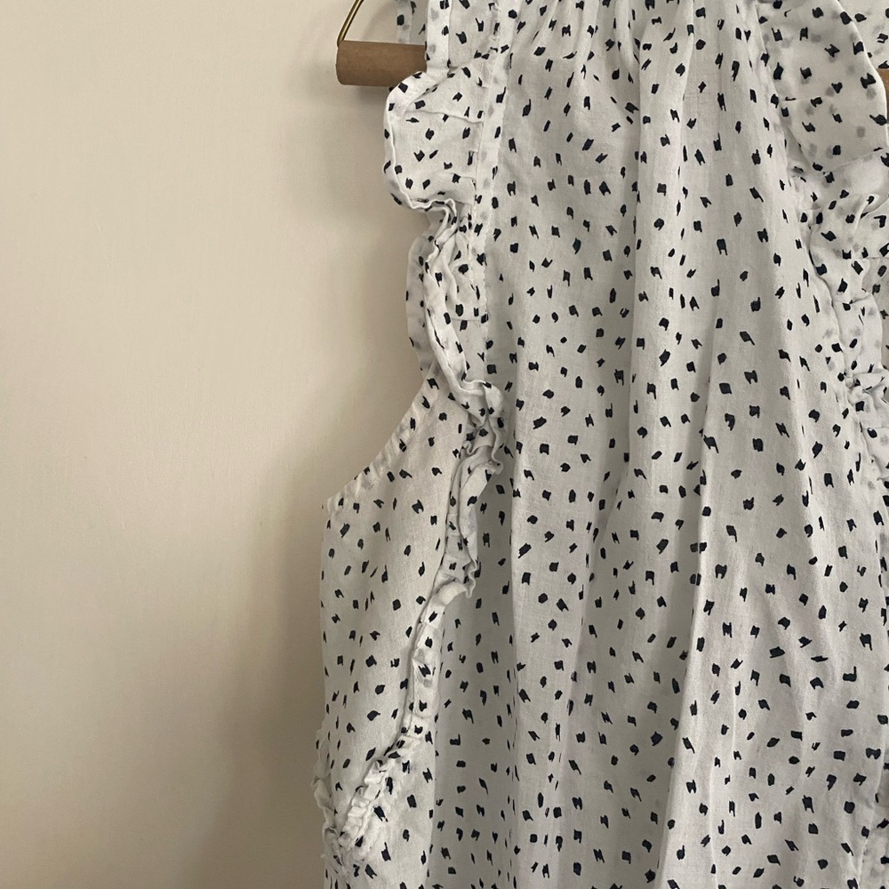 Banana Republic Black and White Polka Dot Women's Top - Picture 4 of 5
